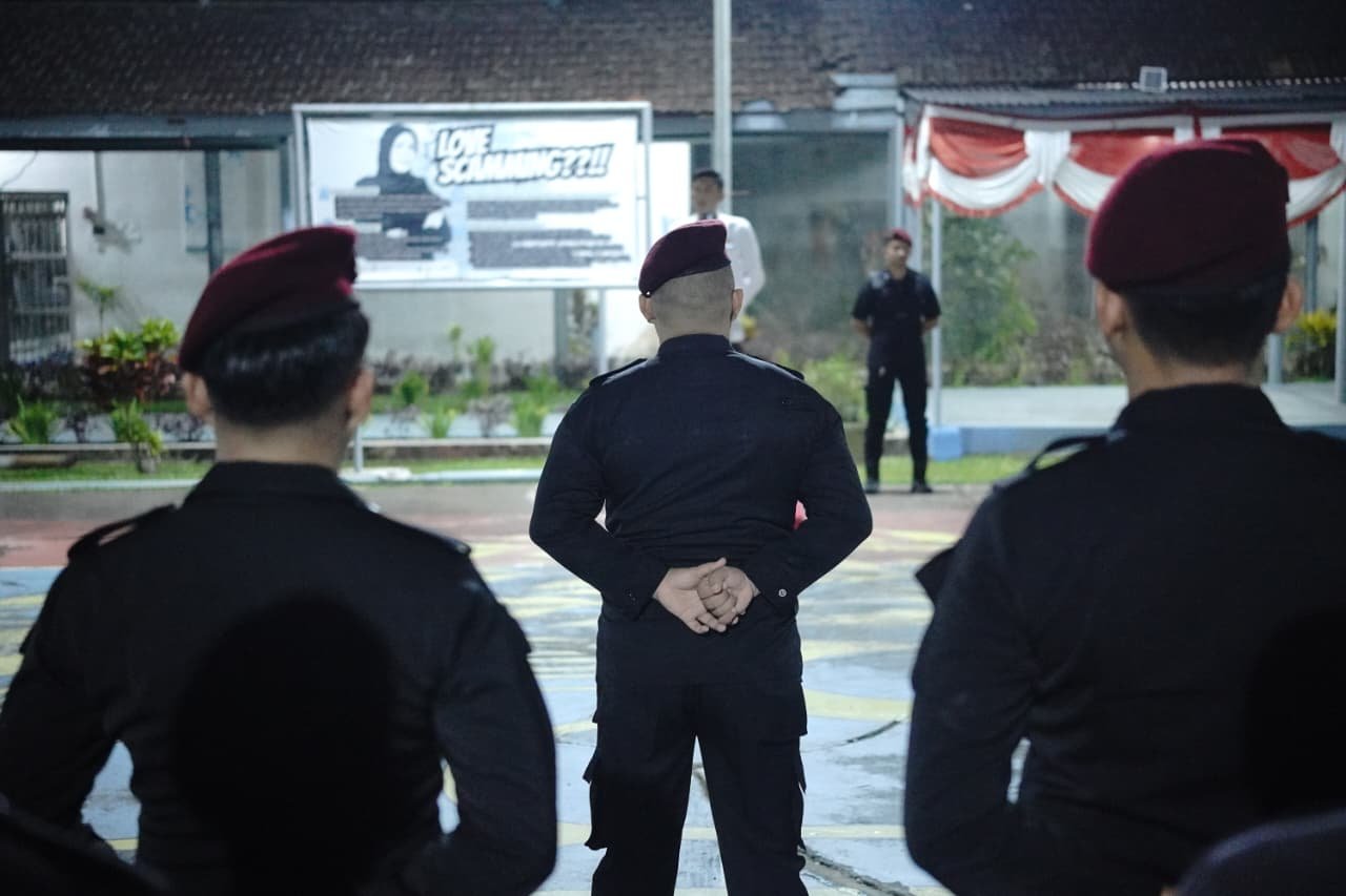 Perketat Keamanan Sambut Nataru  Lapas Tanjungpandan Laksanakan Apel Siaga dan Razia Hunian